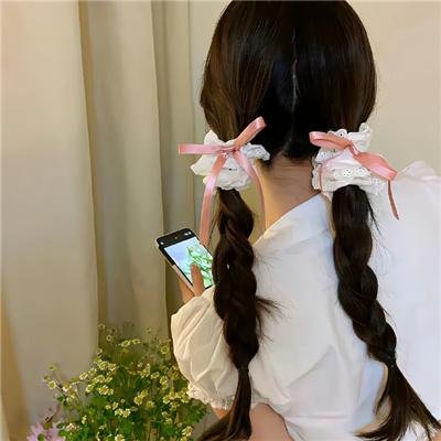 佩比、露西、朋